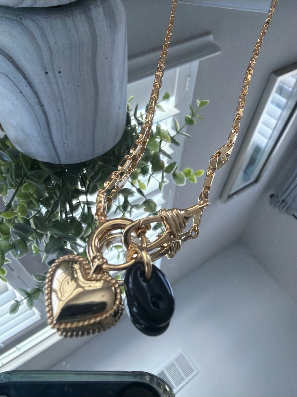 Madewell Bar Watch Chain Charm Necklace Heart Semiprecious Stone Gold Tone - Picture 2 of 3
